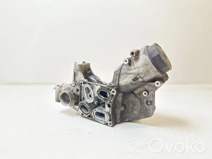 Honda CR-V Oil filter mounting bracket 088048