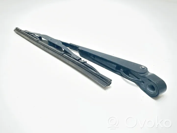 Ford C-MAX I Rear wiper blade arm R17526AA