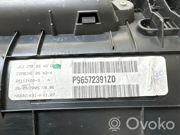 Citroen C4 I Nopeusmittari (mittaristo) P96572391ZD