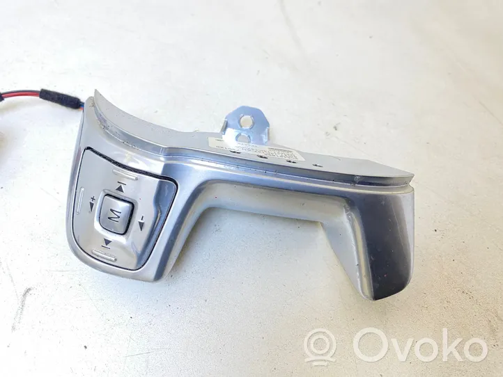 Ford S-MAX Boutons / interrupteurs volant 305481885