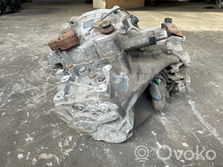 KIA Ceed Manual 5 speed gearbox S81767