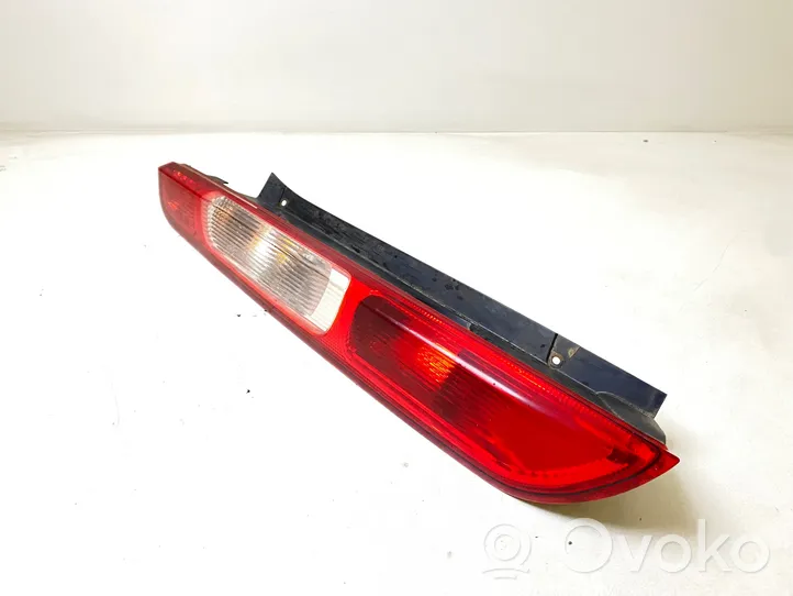 Ford Focus Lampa tylna 4M5113405A