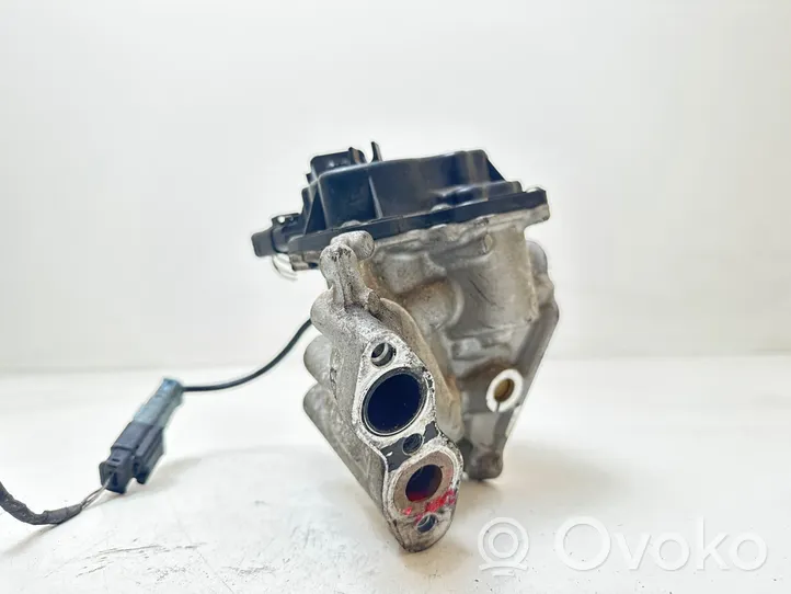 Ford Mondeo MK IV Refroidisseur de vanne EGR 9671398180