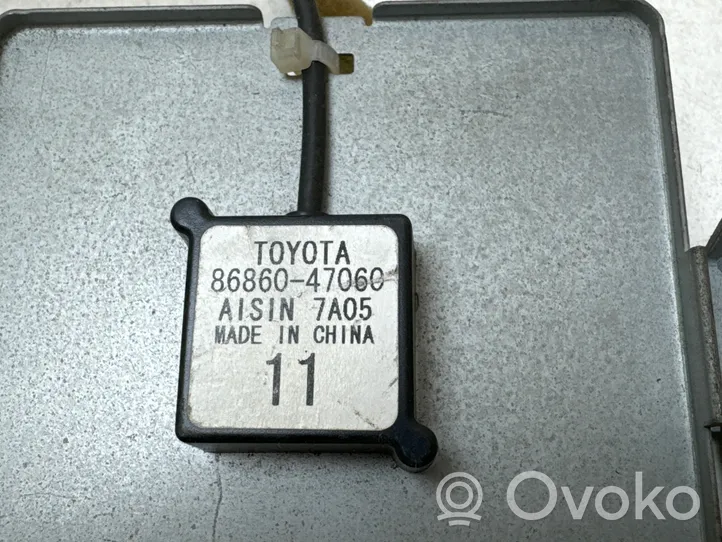 Toyota Prius (XW20) Antena GPS 8686047060