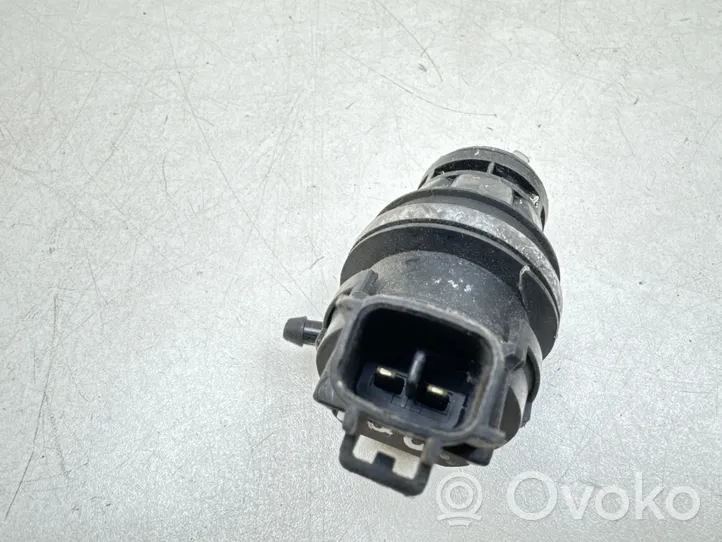 Toyota RAV 4 (XA30) Pumpe Scheibenwaschanlage 8533060190