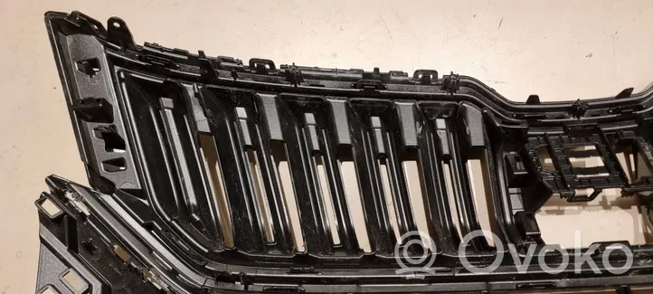 Skoda Kodiaq Grille calandre supérieure de pare-chocs avant 565853663E