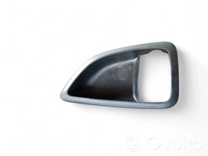 Hyundai ix35 Rivestimento della maniglia interna per portiera anteriore 826212S000