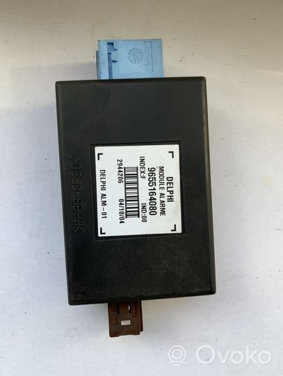 Citroen C4 I Boîtier module alarme 9655164080