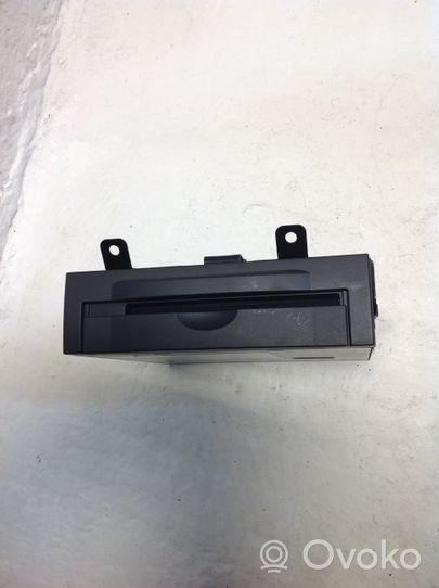 Volvo V50 Navigation unit CD/DVD player 31260775