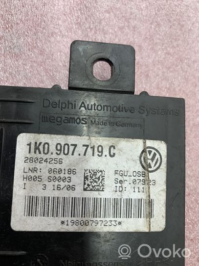 Volkswagen Golf V Hälytyksen ohjainlaite/moduuli 1K0907719C