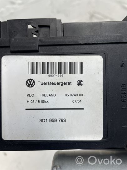 Volkswagen Touareg I Asa reguladora de la puerta delantera 7L0959701
