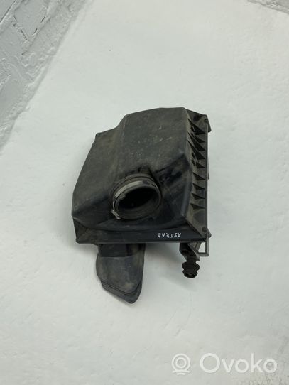 Opel Astra J Boîtier de filtre à air 13311896