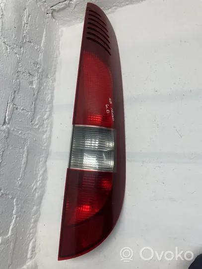 Mercedes-Benz Vaneo W414 Lampa tylna A4148200464