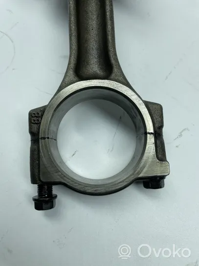 Opel Vivaro Piston with connecting rod 1295