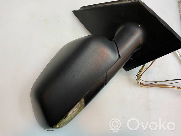 Volkswagen Polo Front door electric wing mirror 