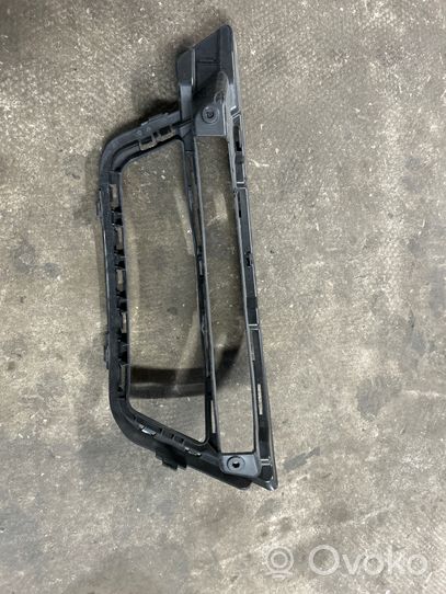 Mercedes-Benz SL AMG R231 Support antibrouillard A2318851465