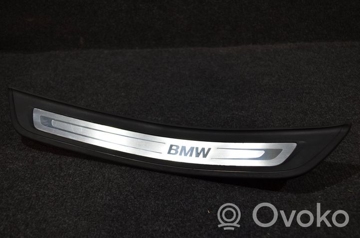 BMW 5 G30 G31 Rivestimento posteriore minigonna laterale 7381330