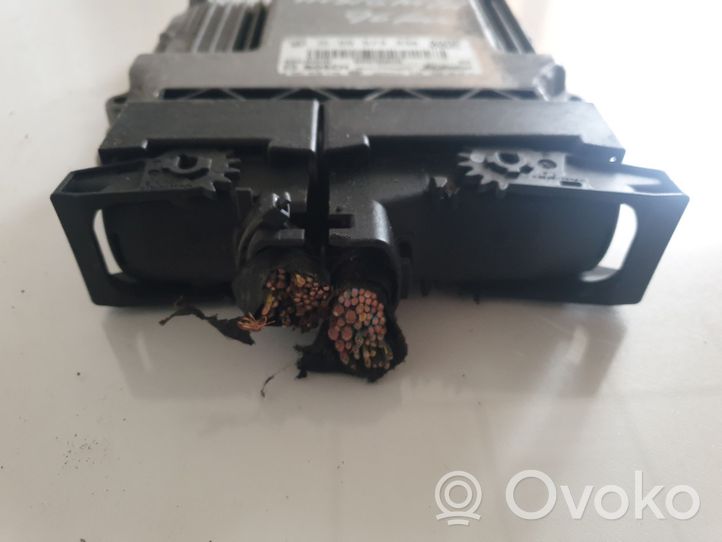 Opel Insignia A Sterownik / Moduł ECU 55573330