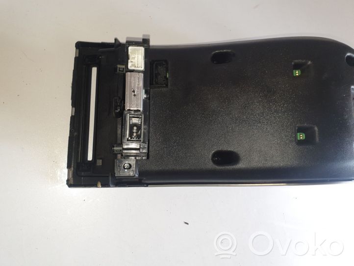 Volvo C30 Monitori/näyttö/pieni näyttö 30672565