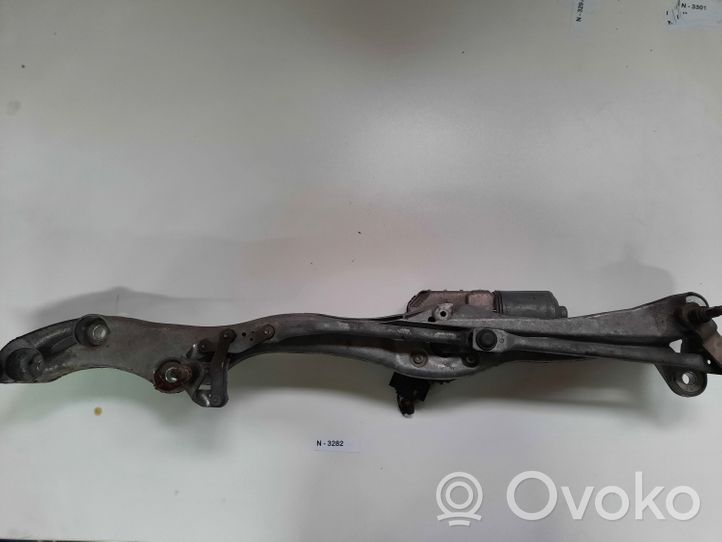 BMW 7 E65 E66 Galinio stiklo valytuvo mechanizmas 0390241832