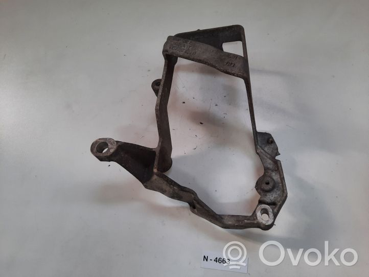 Audi A8 S8 D3 4E Staffa di montaggio del compressore dell’A/C 4E0616869D