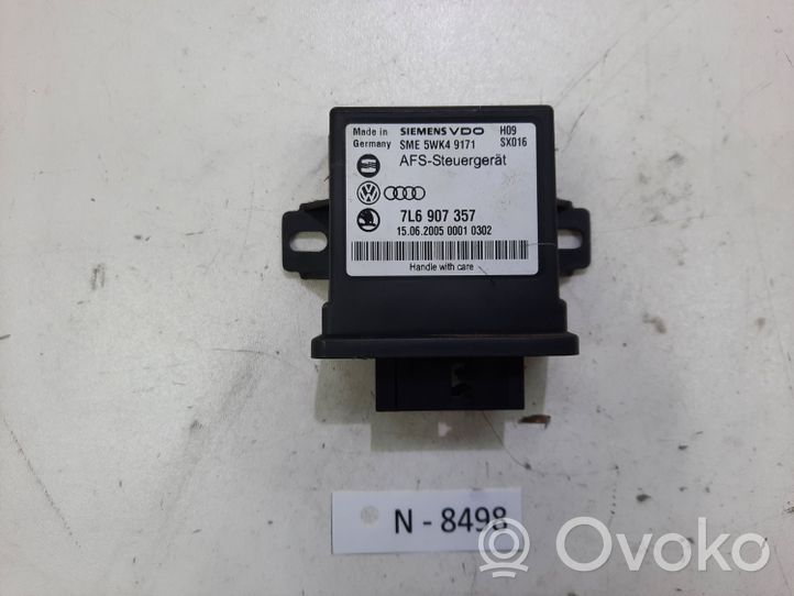 Volkswagen Touareg I Light module LCM 7L6907357