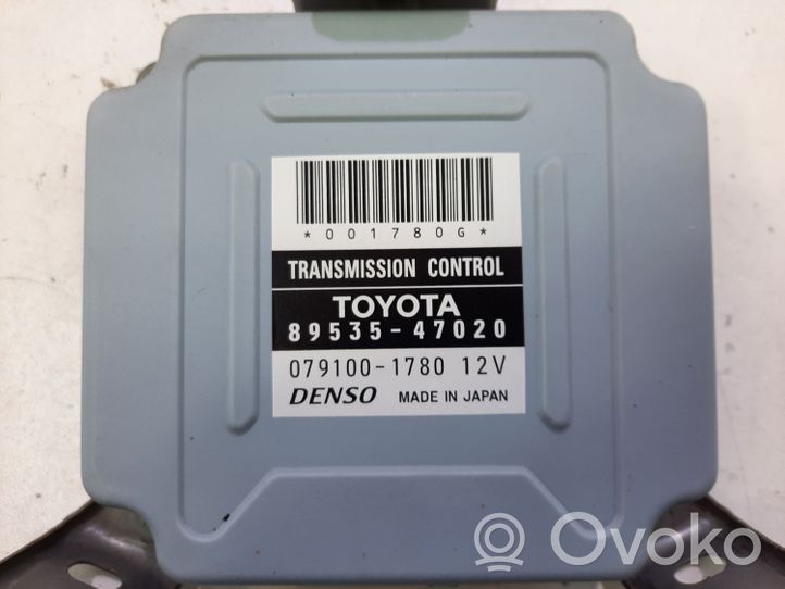 Toyota Prius (XW20) Pavarų dėžės valdymo blokas 8953547020