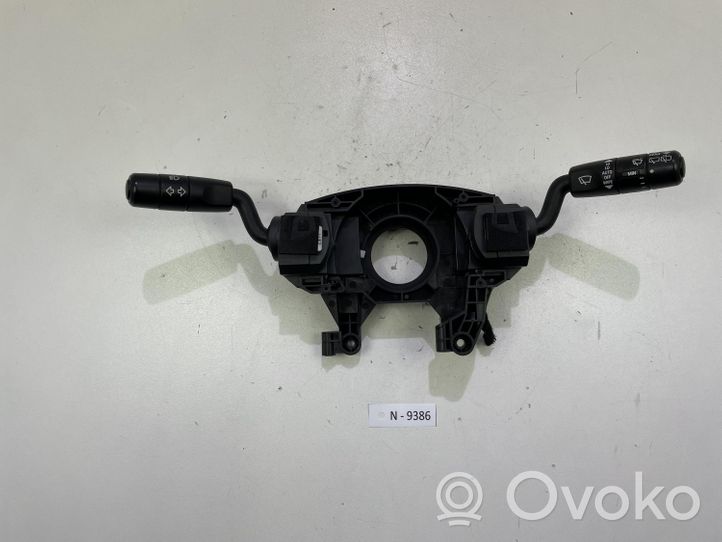 Land Rover Discovery 4 - LR4 Leva/interruttore dell’indicatore di direzione e tergicristallo 8H2213N064AA