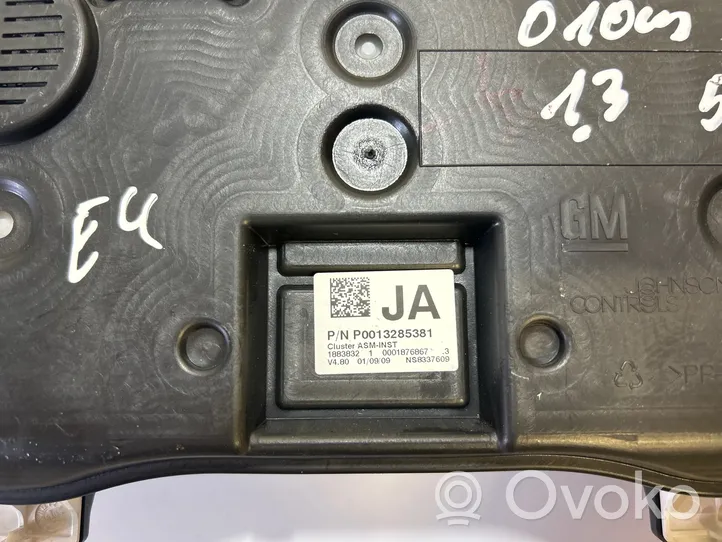 Opel Corsa D Speedometer (instrument cluster) P0013285381