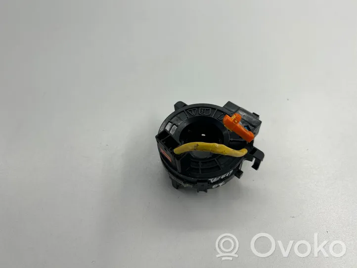 Toyota Yaris Muelle espiral del airbag (Anillo SRS) 75B498