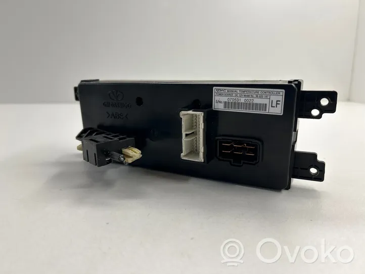 Chevrolet Captiva Climate control unit 96820197