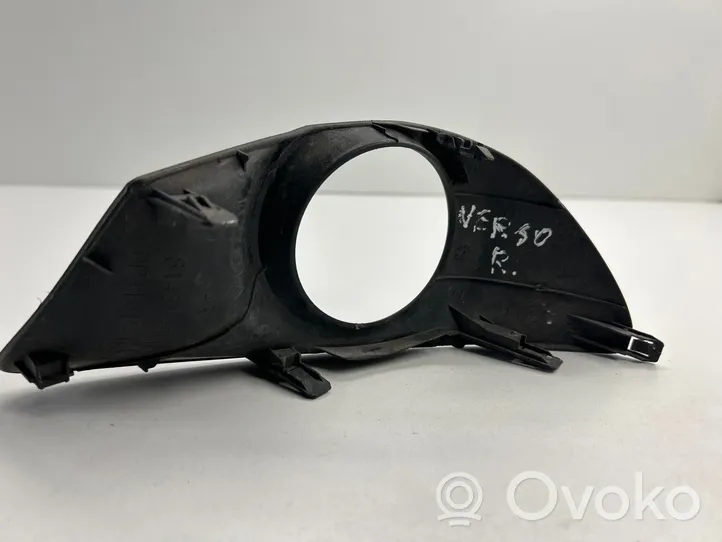 Toyota Verso Mascherina/griglia fendinebbia anteriore 814810F020