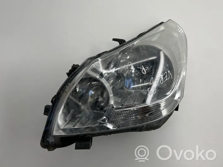 Toyota Verso Phare frontale 