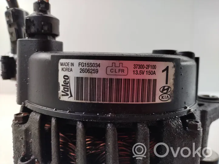 KIA Sorento Alternator 373002F100