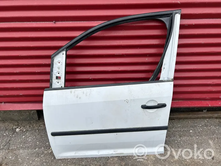 Volkswagen Caddy Front door 