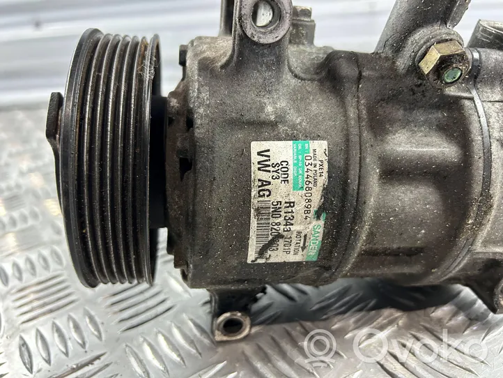 Volkswagen PASSAT B6 Compressore aria condizionata (A/C) (pompa) 5n0820803