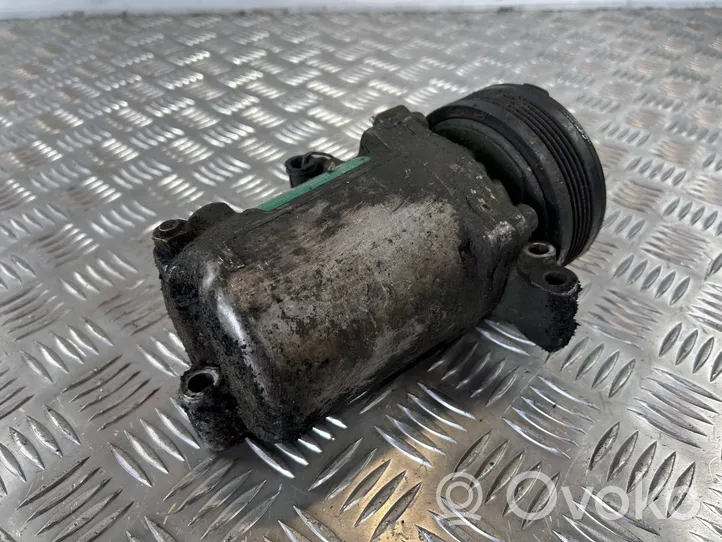 BMW 3 E46 Ilmastointilaitteen kompressorin pumppu (A/C) 8386650