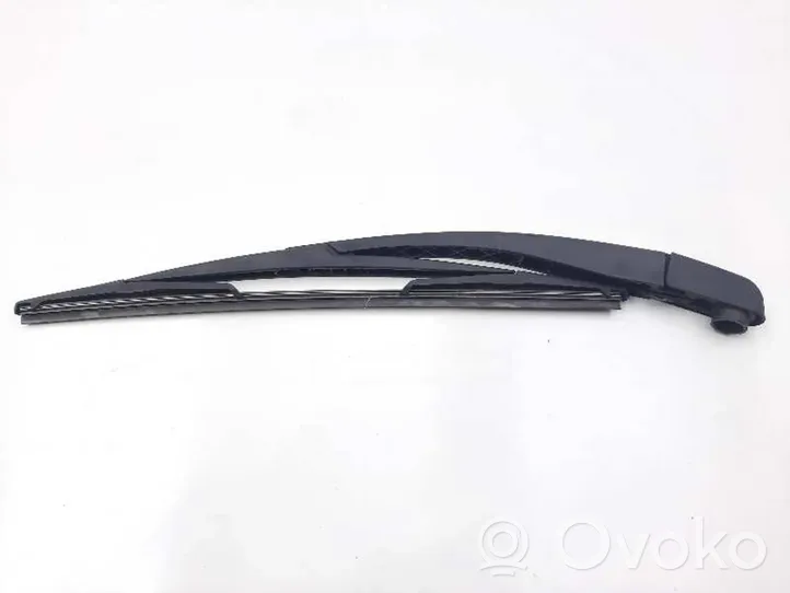 Volvo C30 Rear wiper blade arm 