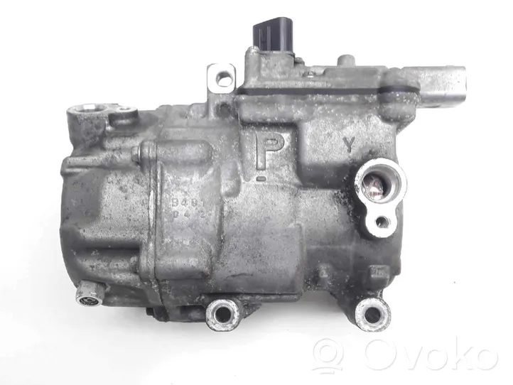 Toyota Auris 150 Ilmastointilaitteen kompressorin pumppu (A/C) 8837047031