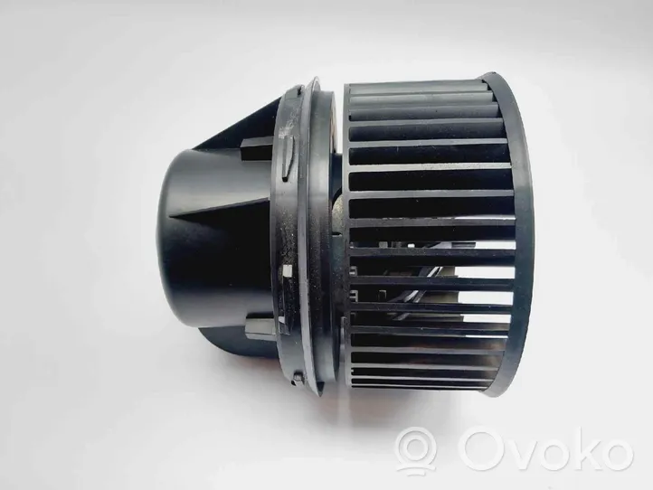 Ford Focus Heater fan/blower AV6N18456CA