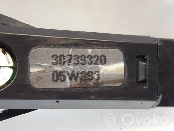 Volvo XC70 Interrupteur feux de détresse 30739320