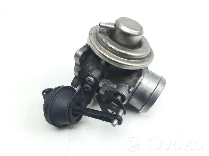 Volkswagen Golf SportWagen Soupape vanne EGR 038129637