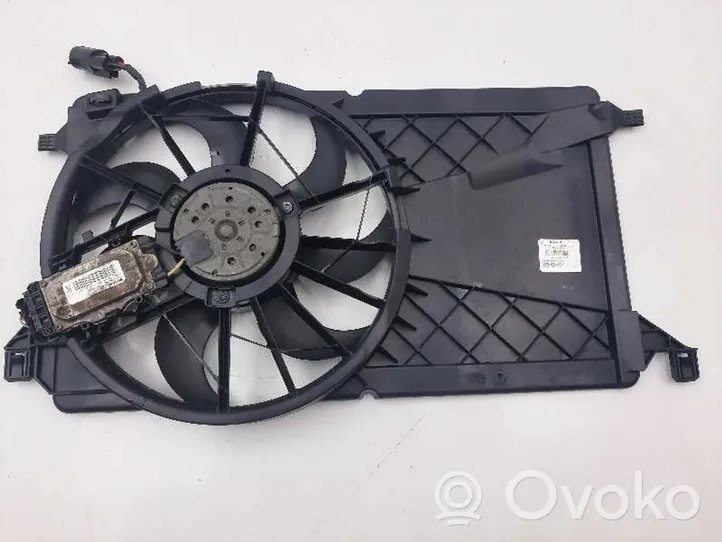 Ford Focus Ventilatore di raffreddamento elettrico del radiatore 3M5H8C607RH