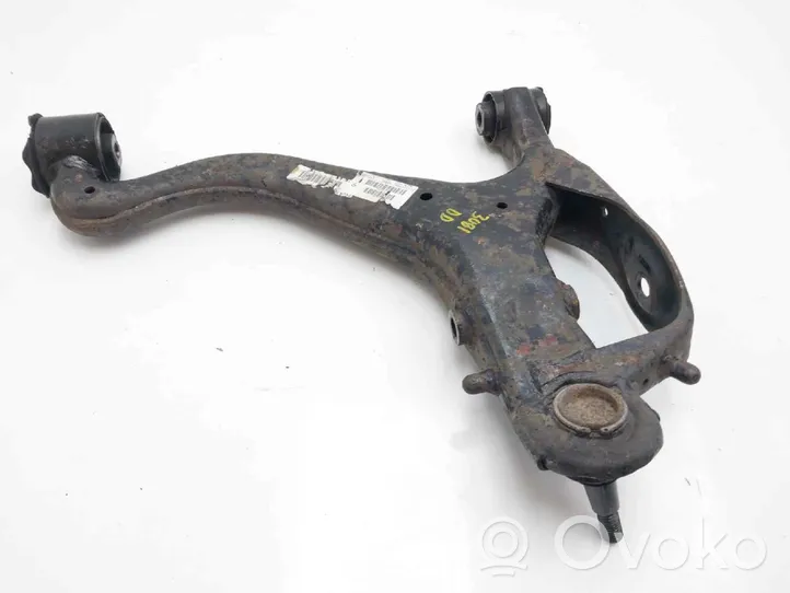 Land Rover Discovery 3 - LR3 Brazo de suspensión delantero RAC501220