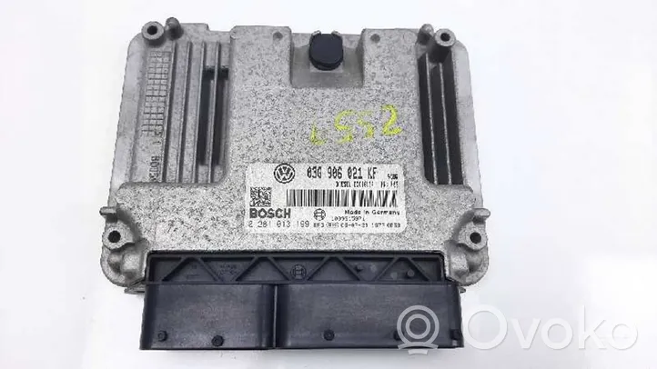 Volkswagen Touran I Calculateur moteur ECU 03G906021KF