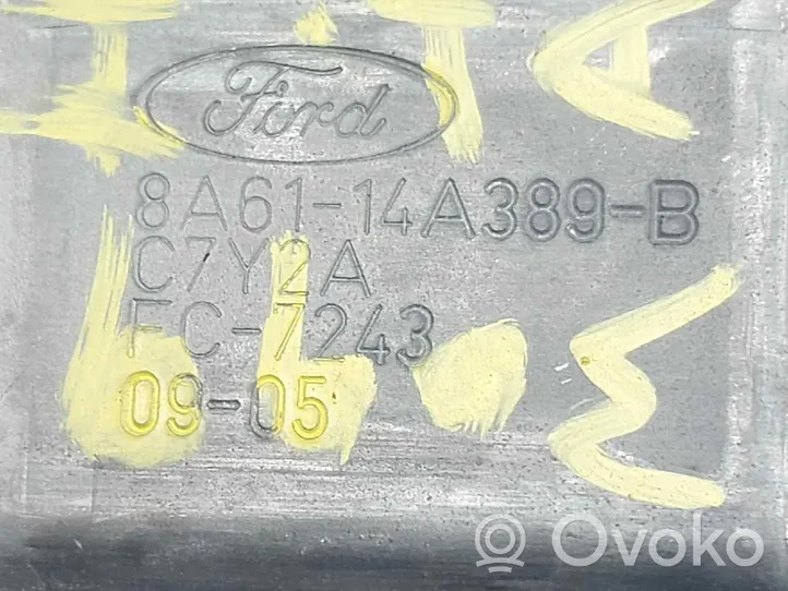 Ford Fiesta Priekinis varikliukas langų pakėlėjo 8A6114A389B