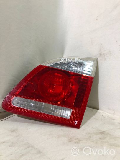 BMW 5 E60 E61 Lampy tylnej klapy bagażnika 278802