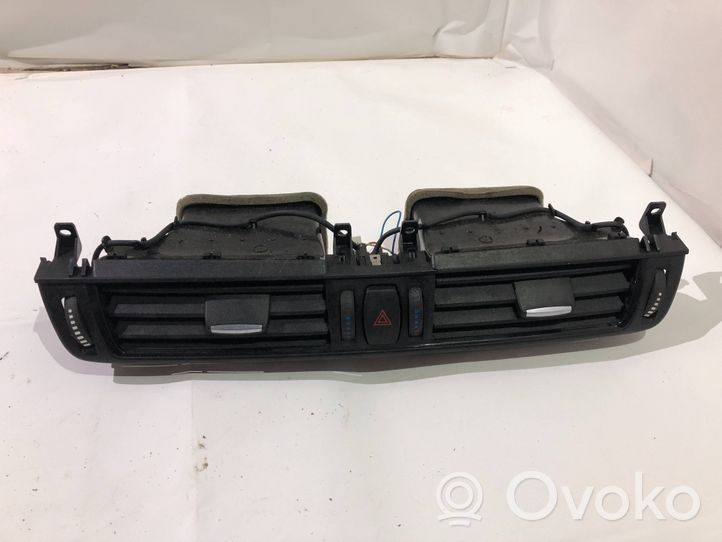 BMW X5 F15 Griglia di ventilazione centrale cruscotto 925264808