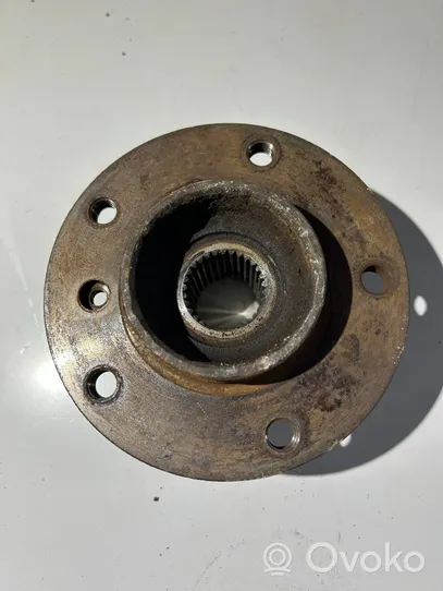 BMW 5 E39 Rear wheel bearing hub 