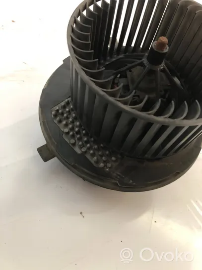 Volkswagen PASSAT B6 Heater fan/blower 3C1820015N